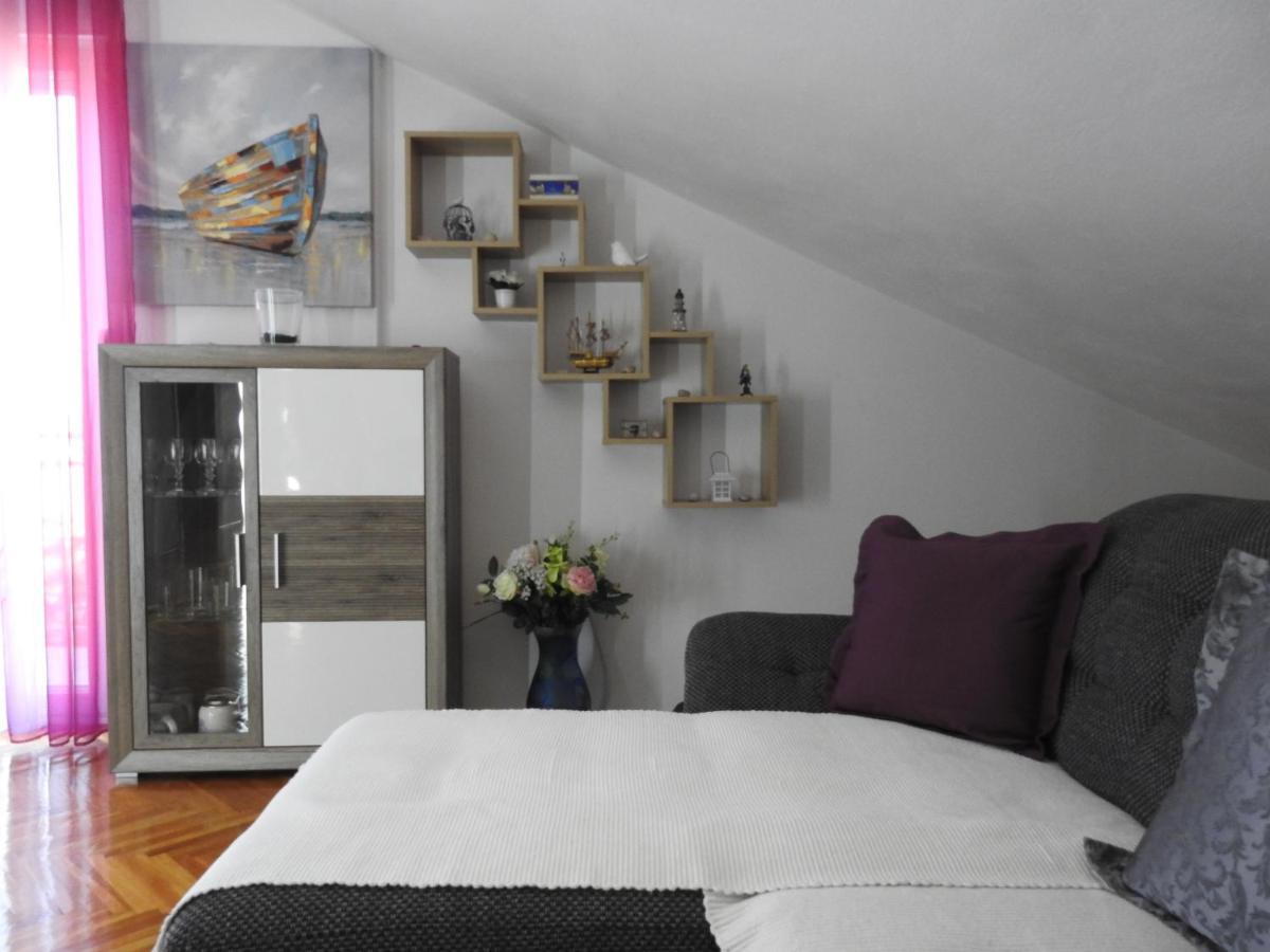 Marini Apartmani Trogir Exterior foto