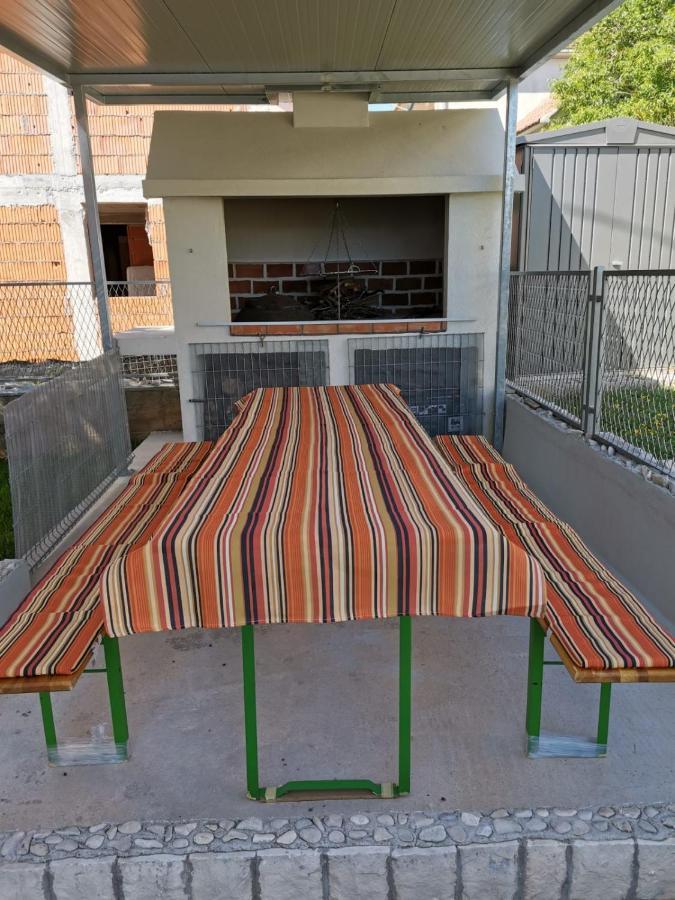 Marini Apartmani Trogir Exterior foto